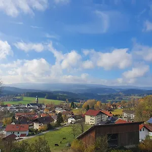Privatunterkunft Haus Max&moritz, Böbrach